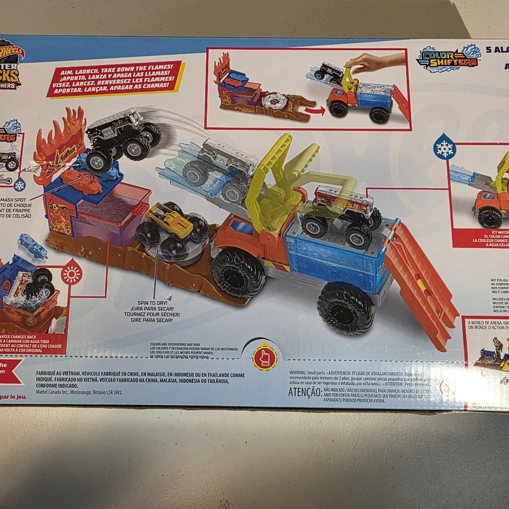 Hot Wheels Monster Trucks Arena Smashers Color Shifters 5 Alarm Rescue NEW Box